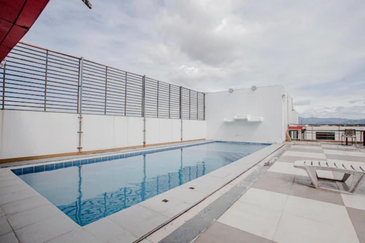 OYO 637 Fox Hotel  Quezon City Exterior foto