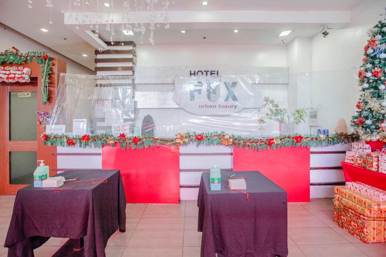 OYO 637 Fox Hotel  Quezon City Exterior foto